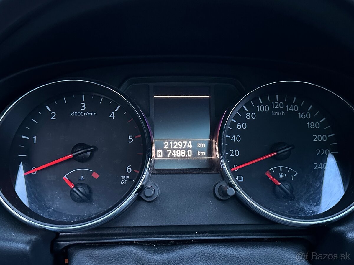 Nissan Quashqai 2010 - 13