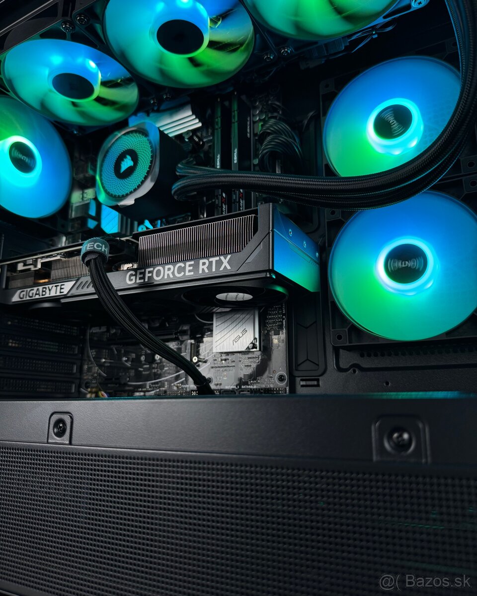 ☑️ Ryzen 7 7700 / RTX 5070 / 32GB RAM / 1TB SSD - 13