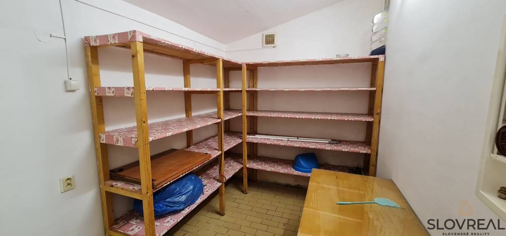 SLOVREAL – bývanie + podnikanie v obci Lovča - 13