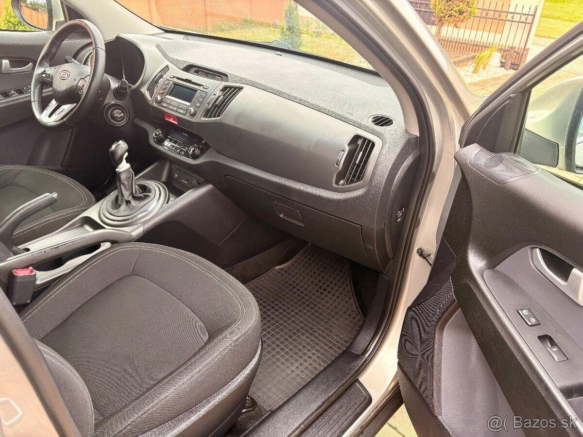 Kia Sportage 2.0 CRDI - 100kw - 13
