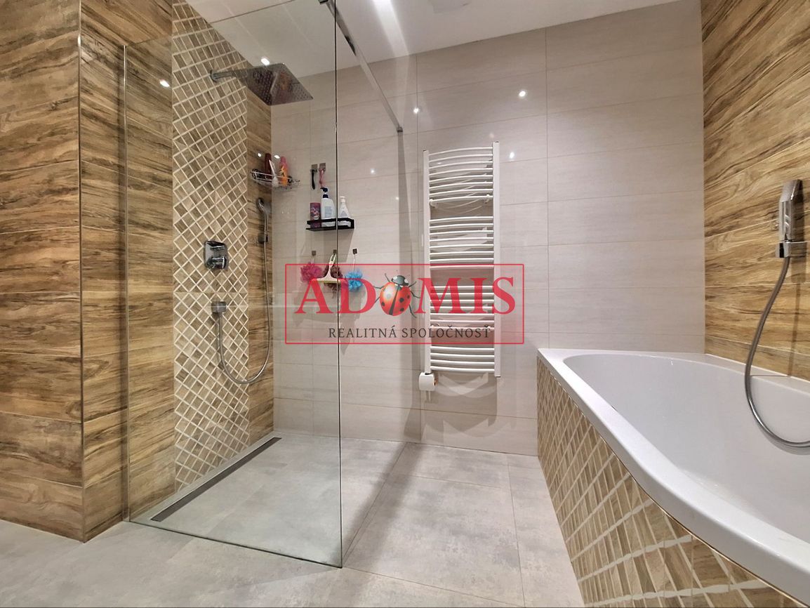 tehlový bungalov, pekný 4-izb., zimná záhrada, Košice - Krás - 13