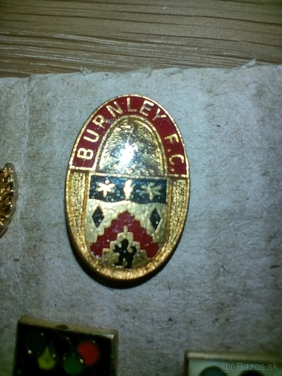 Predám odznaky - 13