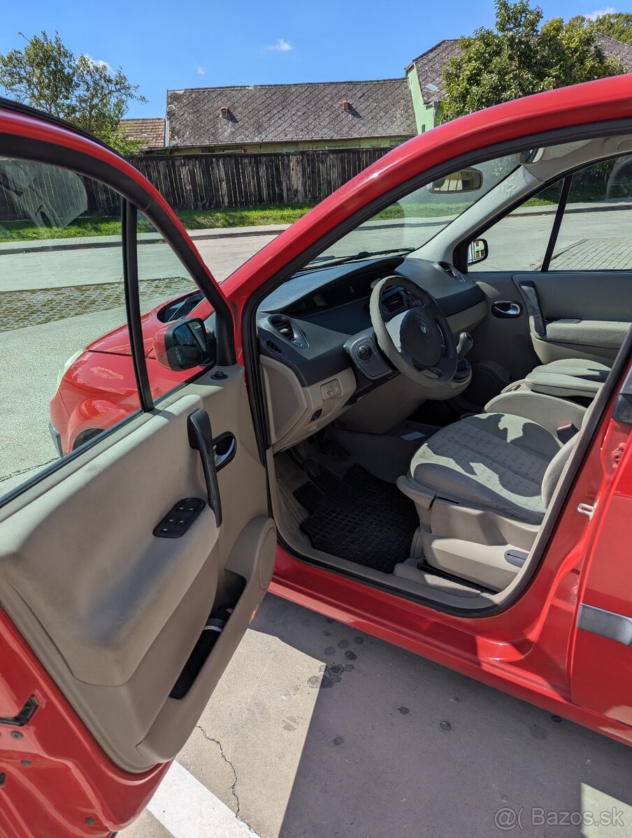 Predám Renault Scenic II 1.6 2004 - 13