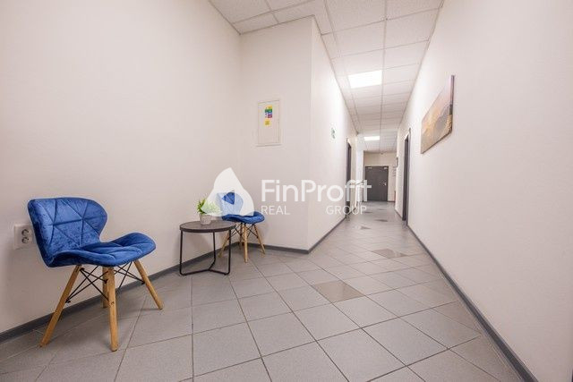 Kancelárske priestory na prenájom s možnosťou kúpy - od 10 m - 13