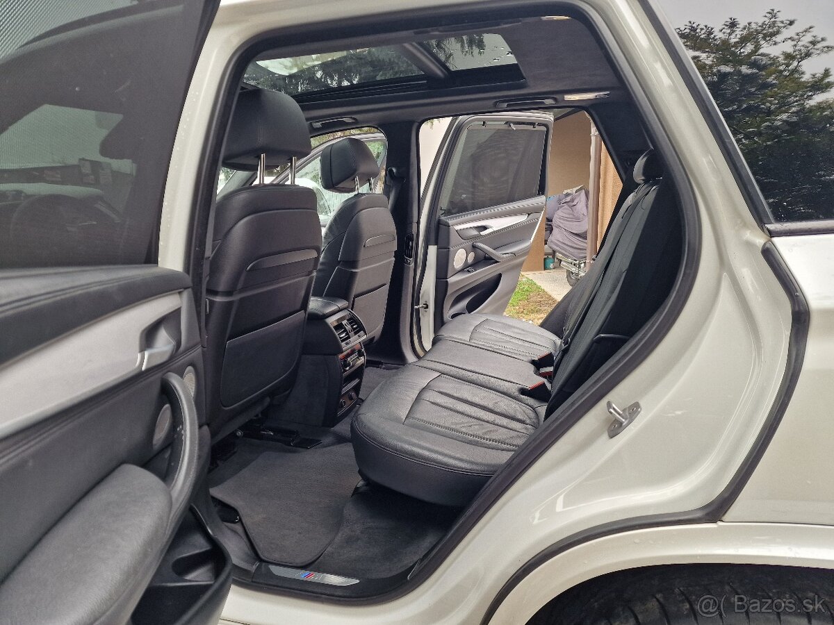BMW X5 M50d A/T xDrive 381k Panorama (diesel) kup.SR - 13