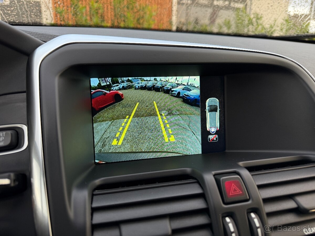 Volvo XC60 D5 2.4L Summum Geartronic AWD - 13