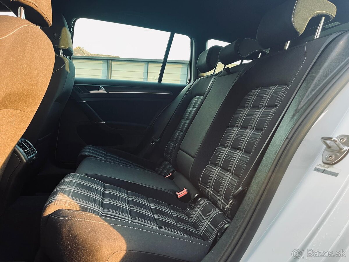 Volkswagen Golf Variant 2.0 TDI BMT GTD DSG - 13