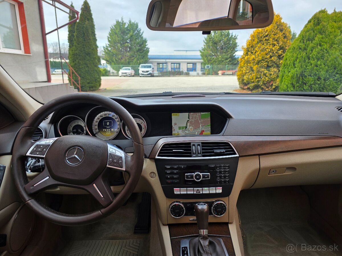 Mercedes C 250 facelift 4motion 2011 - 13