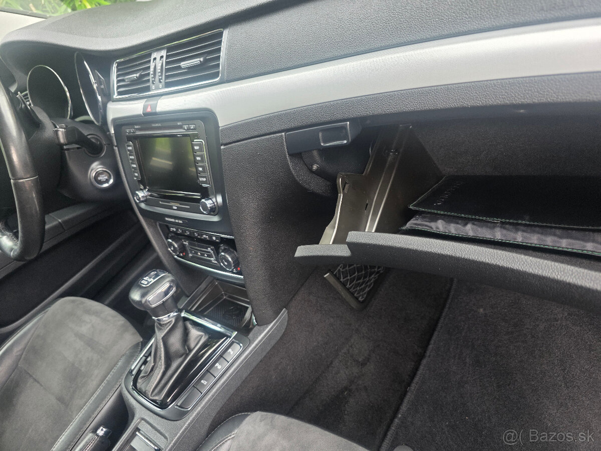 škoda superb 3,6 benzín - 13