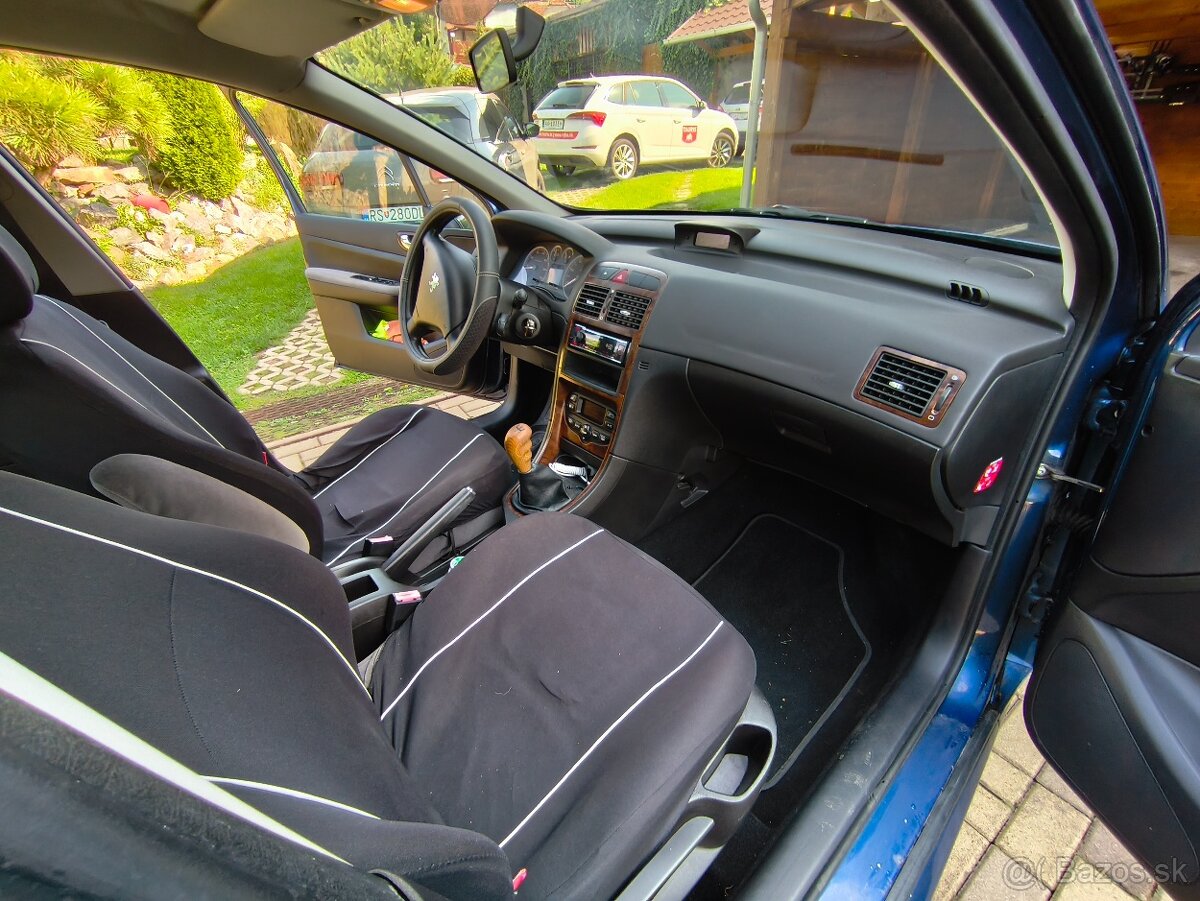 307 1,4 benzín - 13