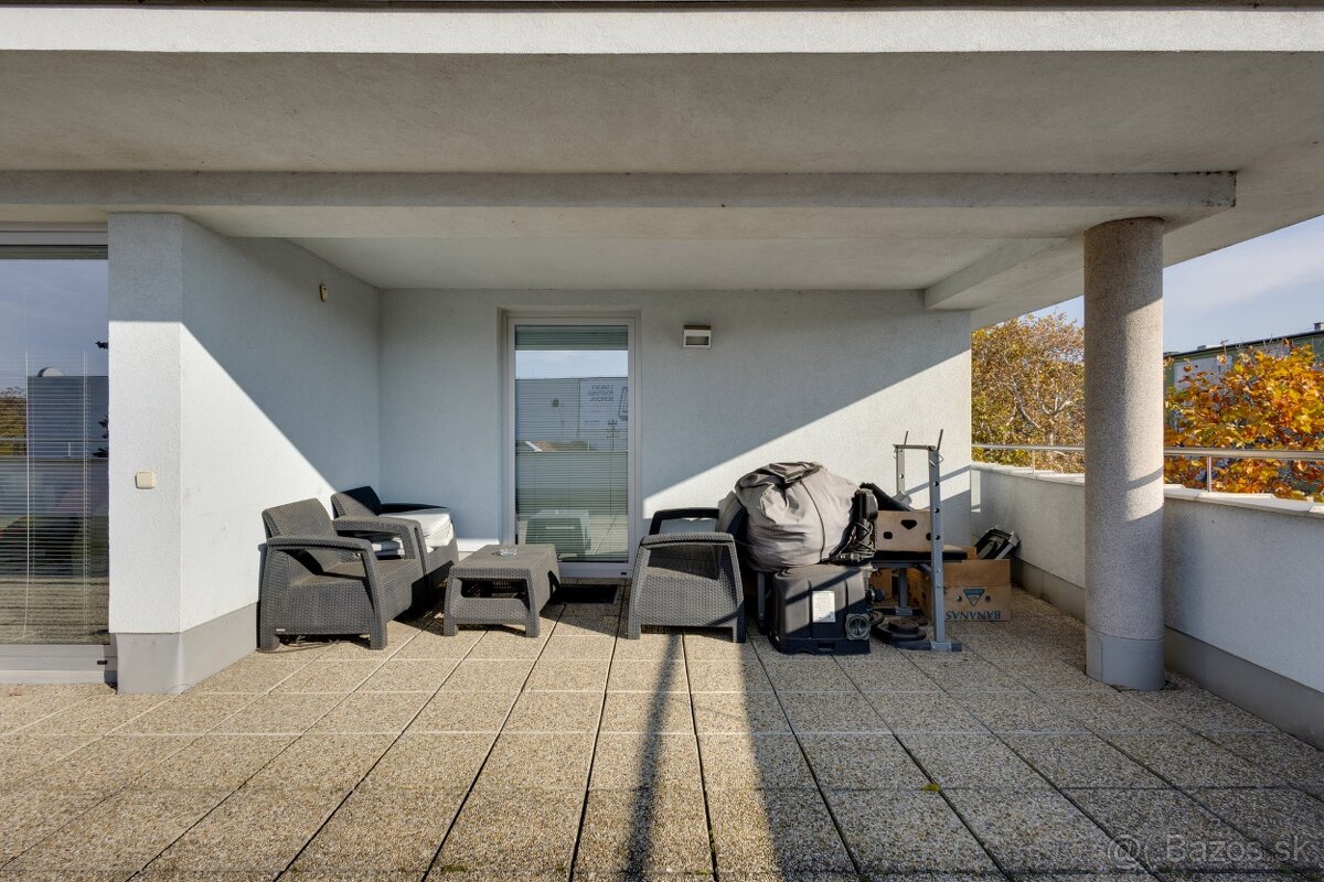 Investičná príležitosť budova s kanceláriami v Šali - 13