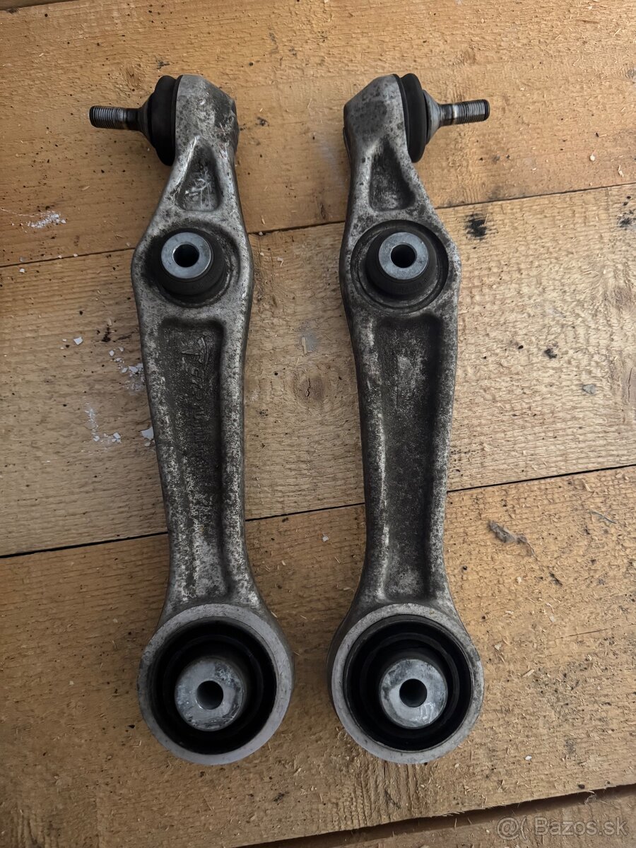 🛞 Predám ramená + tyčky stabilizátora Tesla Model S (P100D - 13