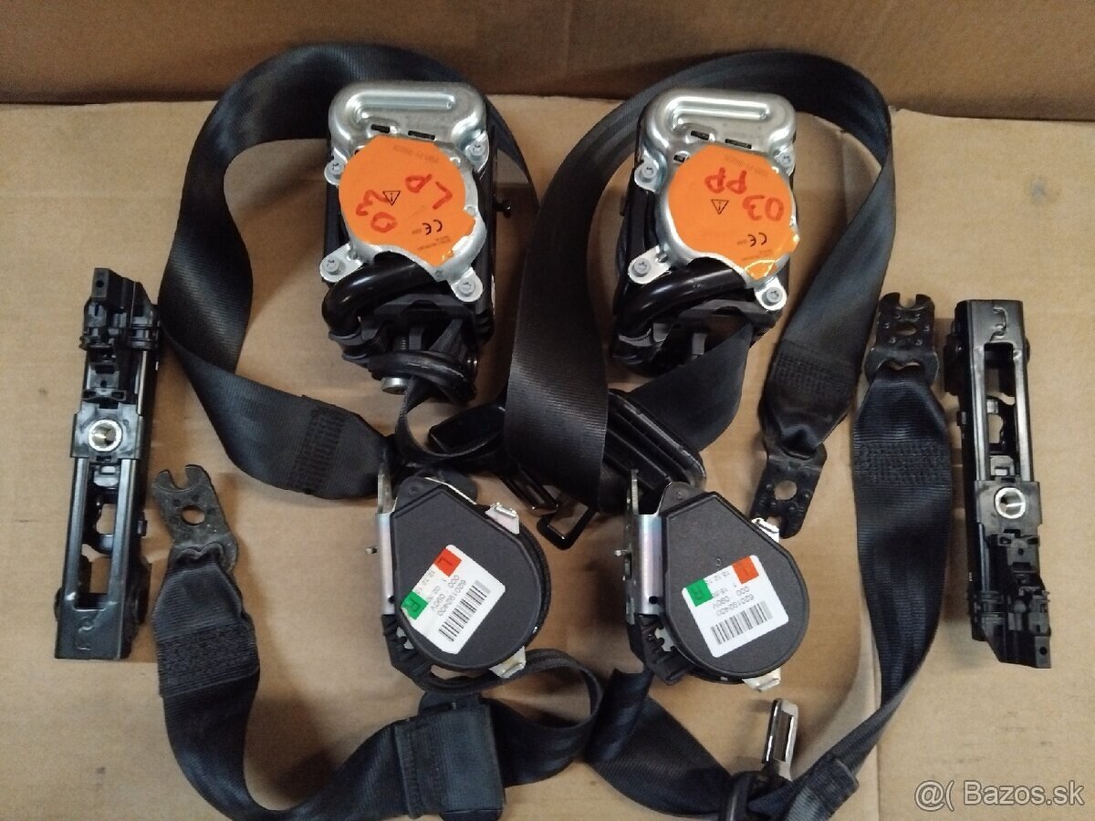 airbagy, pásy, senzory Octavia 3 - 13