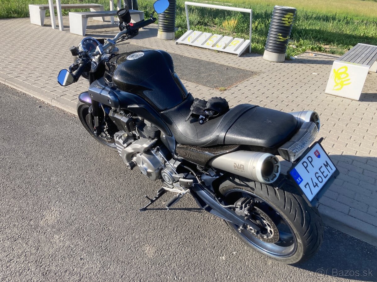 Yamaha MT 01 - 13