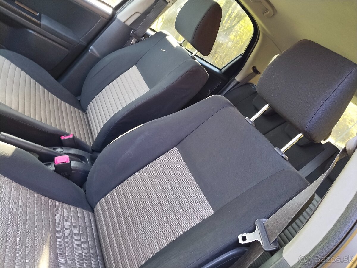 Fiat Sedici 2.0 Multijet, 99 kW, M6, 4x4 - 13