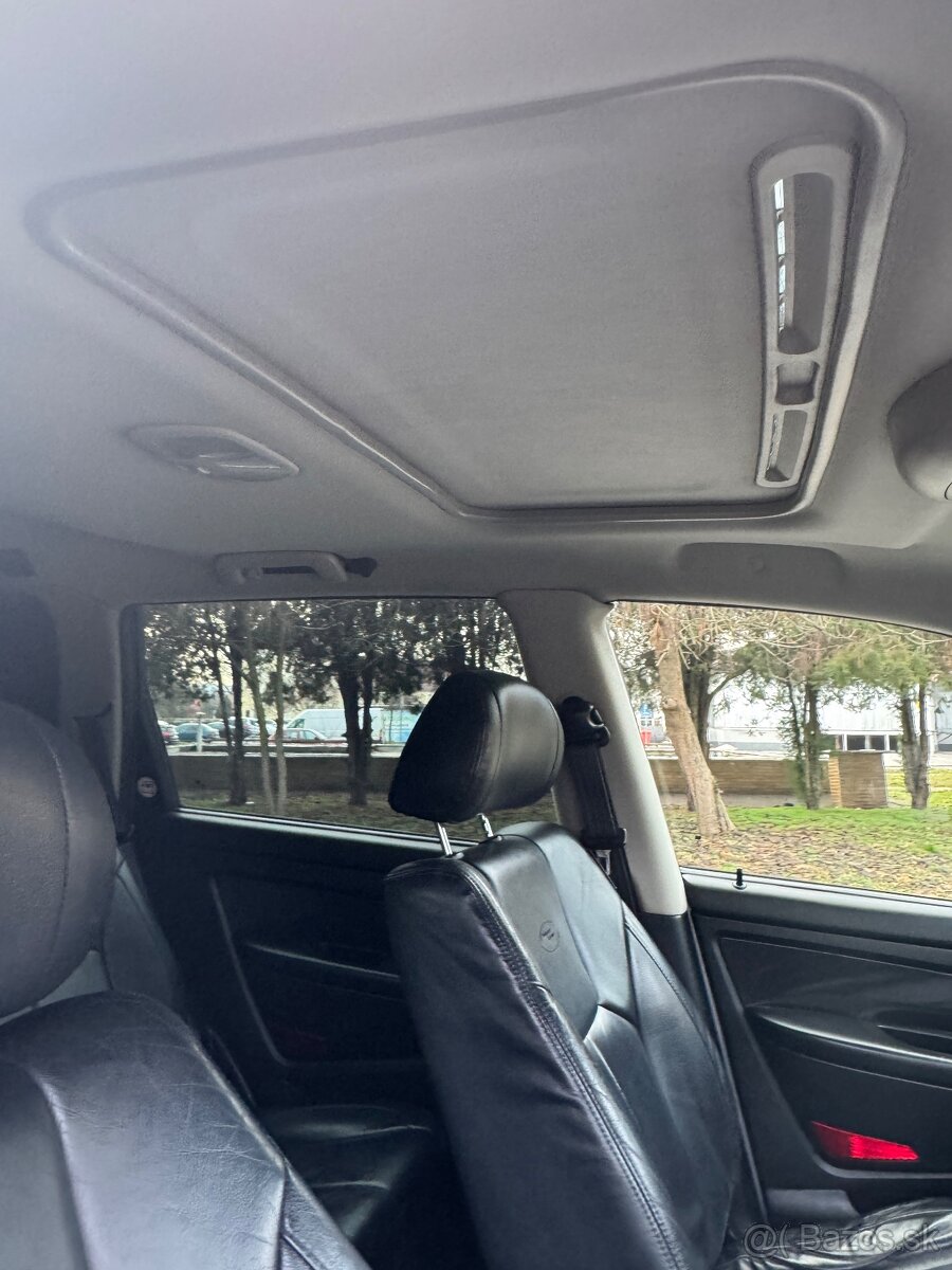 SsangYong Rexton 2.7 D - 13