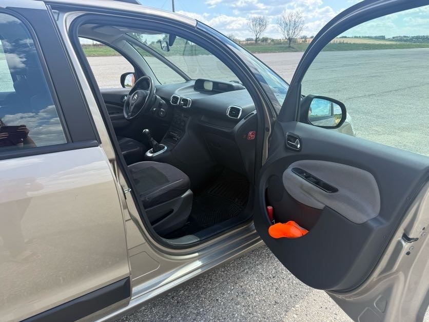 Citroën C3 Picasso 1.4 - 13