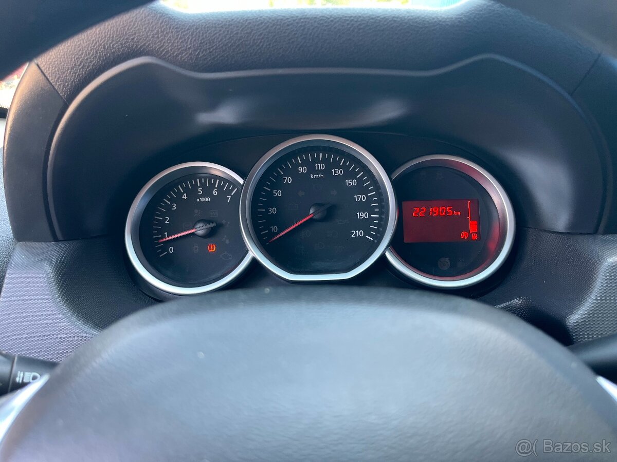 Dacia Duster 1.6 SCe 4x4 + LPG - 13