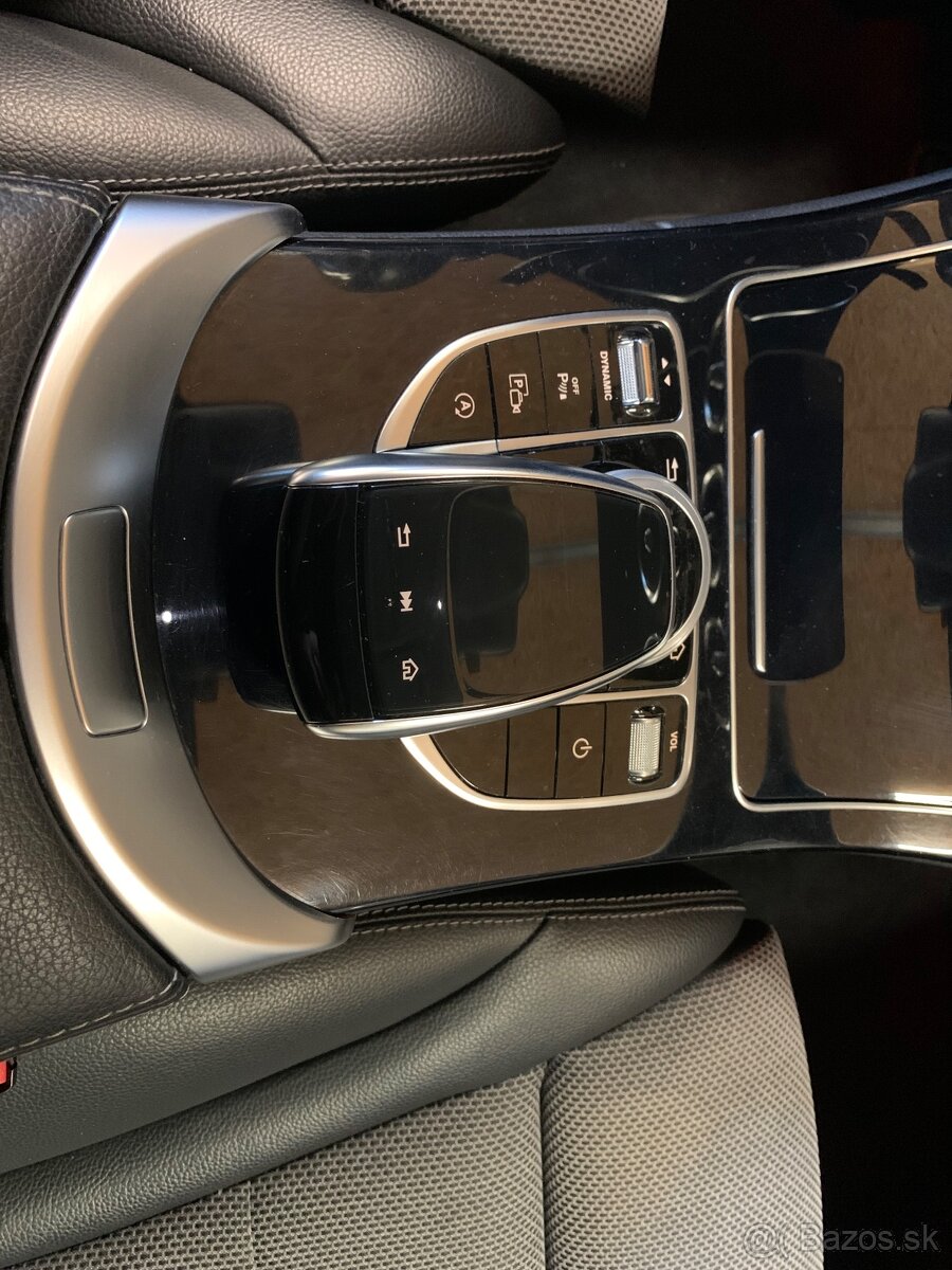 Mercedes-benz C 220d 4matic,AMG,rok.2020,173tis.,multibeam - 13