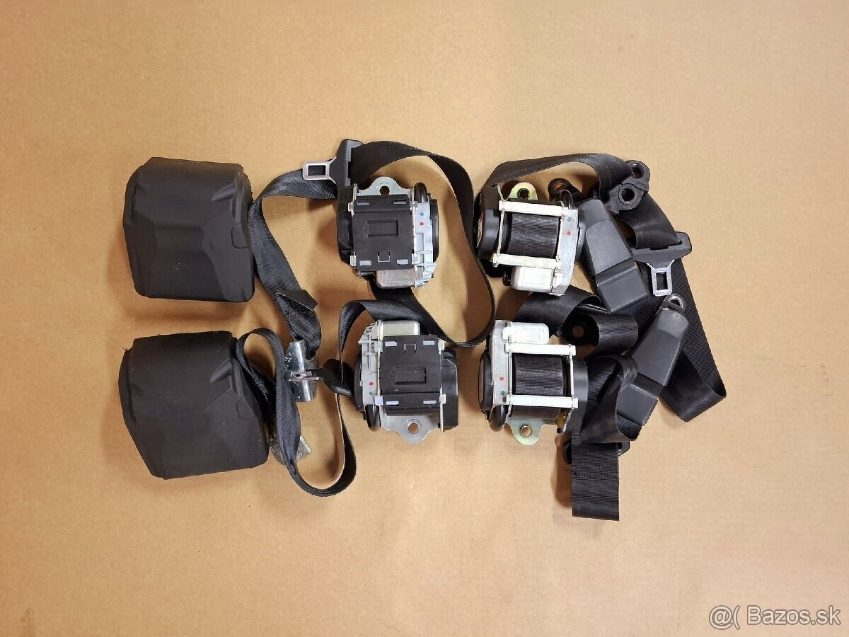 airbagy, pásy, senzory Superb 2 - 13