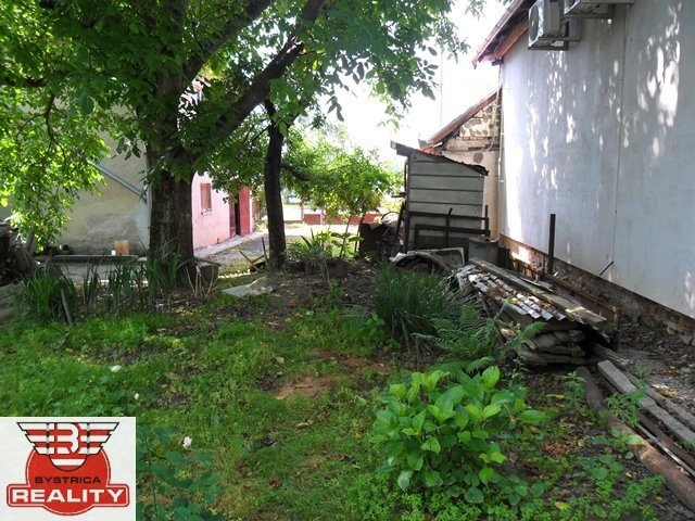 INVESTIČNÁ PRÍLEŽITOSŤ-Rodinný dom vhodný aj na podnikanie - 13