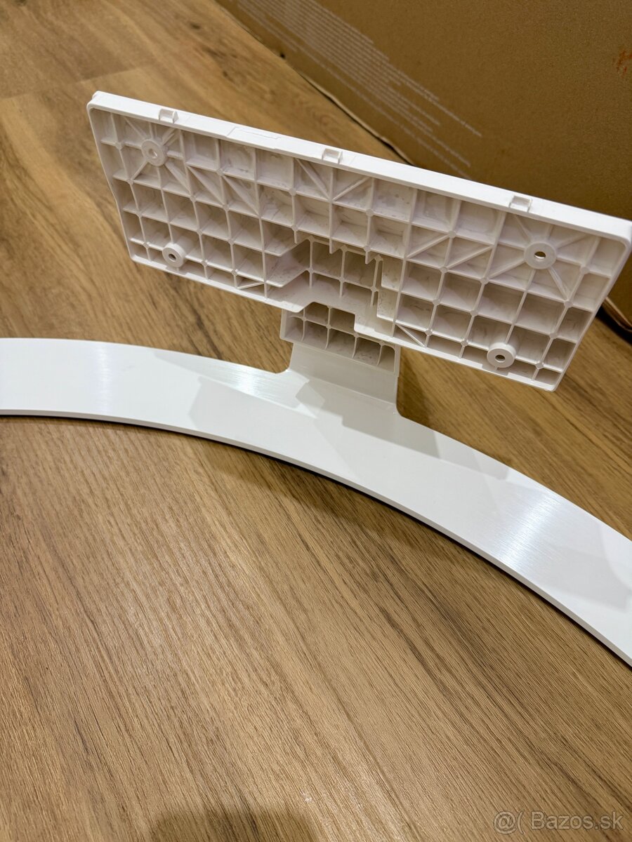 LG 55UH664V - 55” 4K Smart TV + Magic ovládač - 13