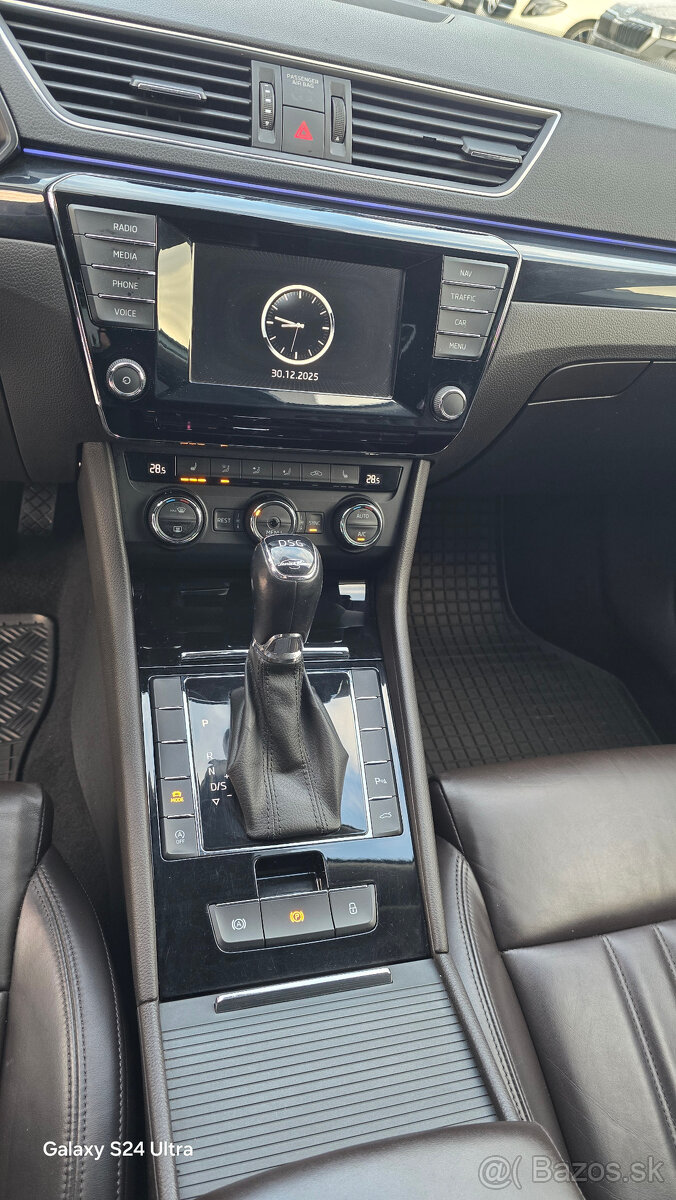 Škoda Superb Combi 2.0 TDI L K DSG EU6 - 13