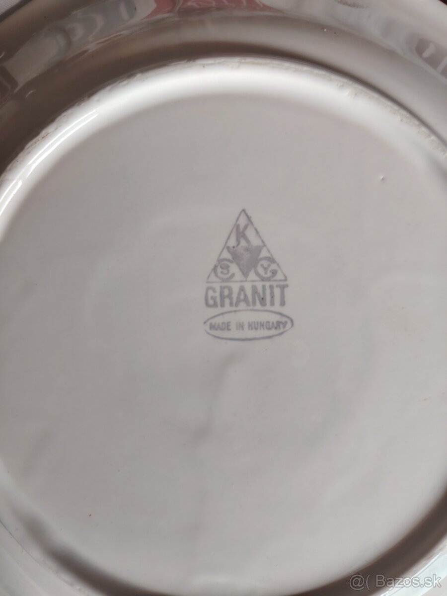 Taniere šalky a iné - 13