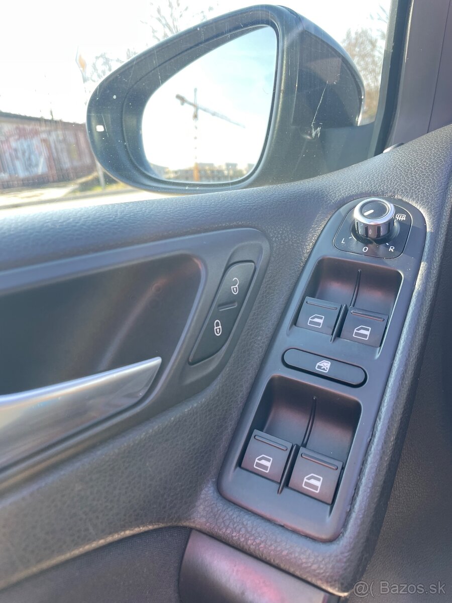 Volkswagen Golf 6, 2.0 TDi - 13