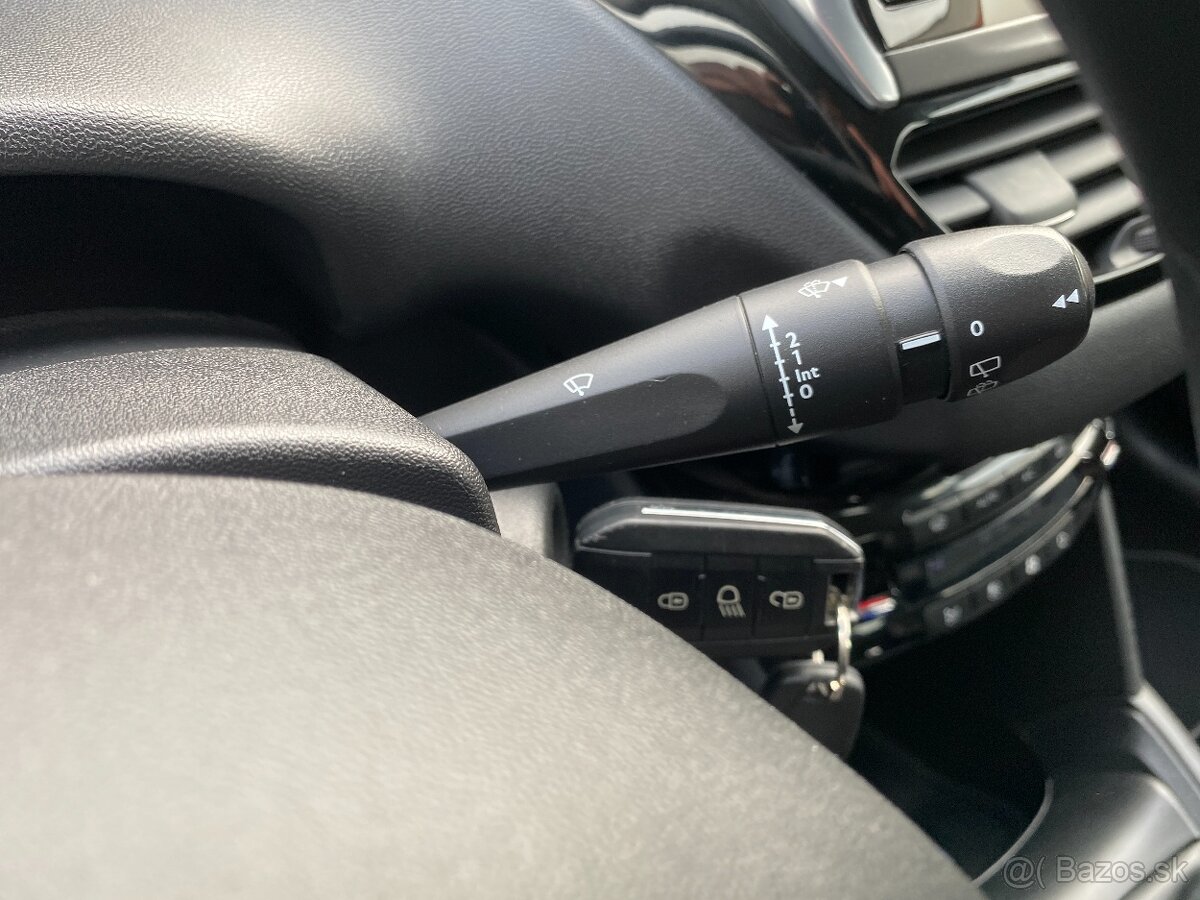 Peugeot 208 1.4 HDi FAP Active - 13