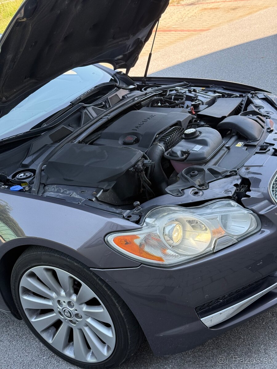 Jaguár xf x250 - 13