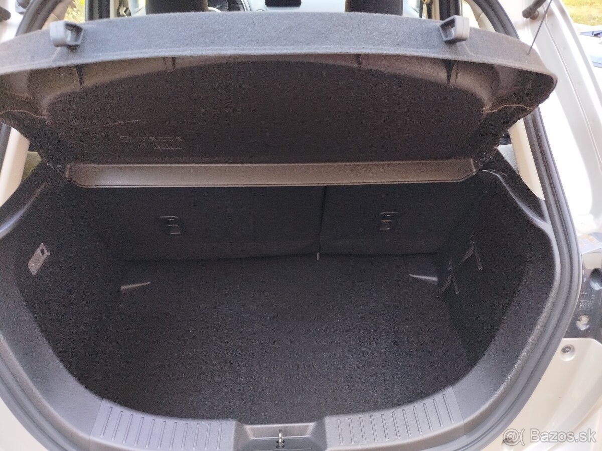 2024 Mazda 2 1.5 e-Skyactiv MHEV - 13