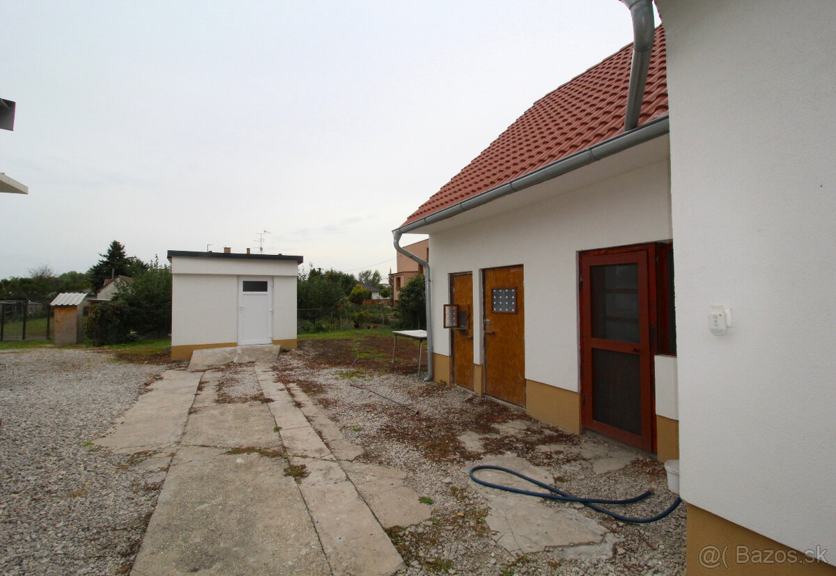 EXKLUZÍVNE Predaj rodinný dom Trstice - 13