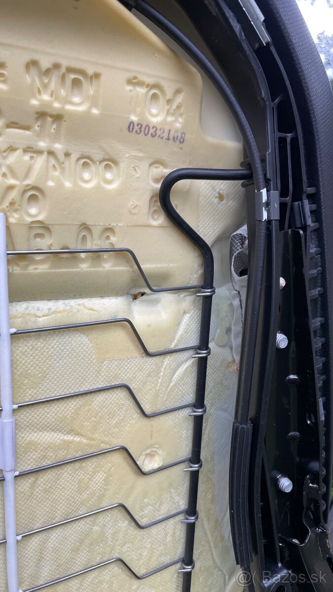 Bmw i3 sedačky - 13