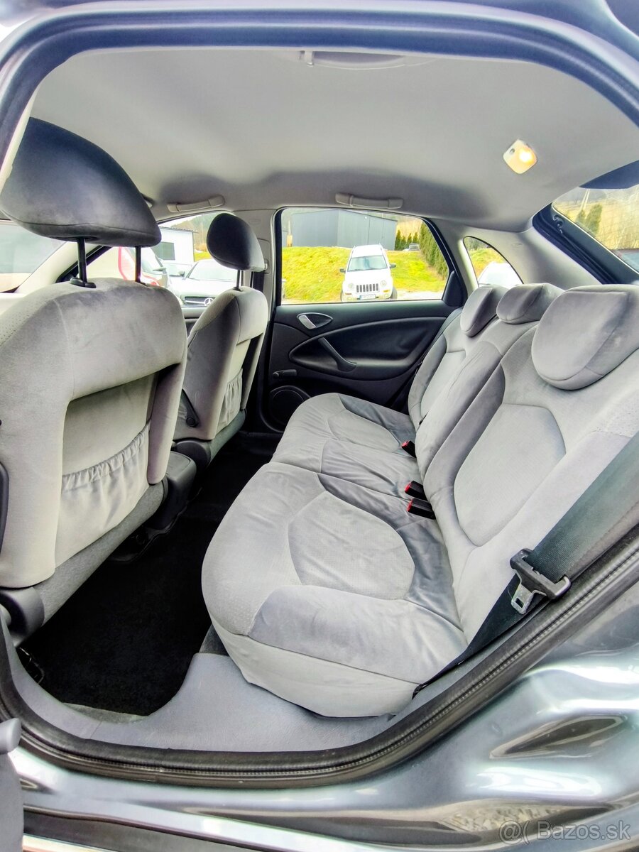 Citroen C5 1.8 i 16V Style - 13
