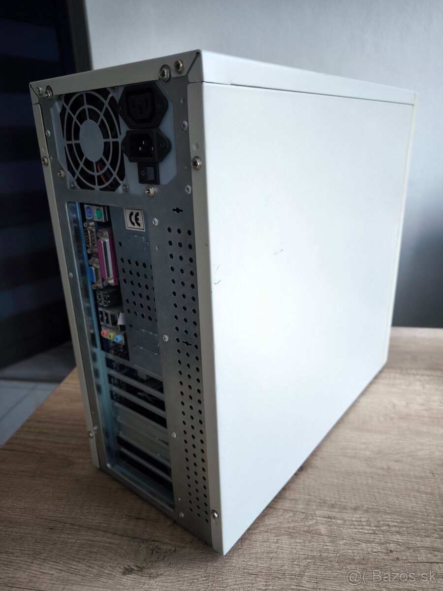 Predám staršie, plne funkčné PC - 13