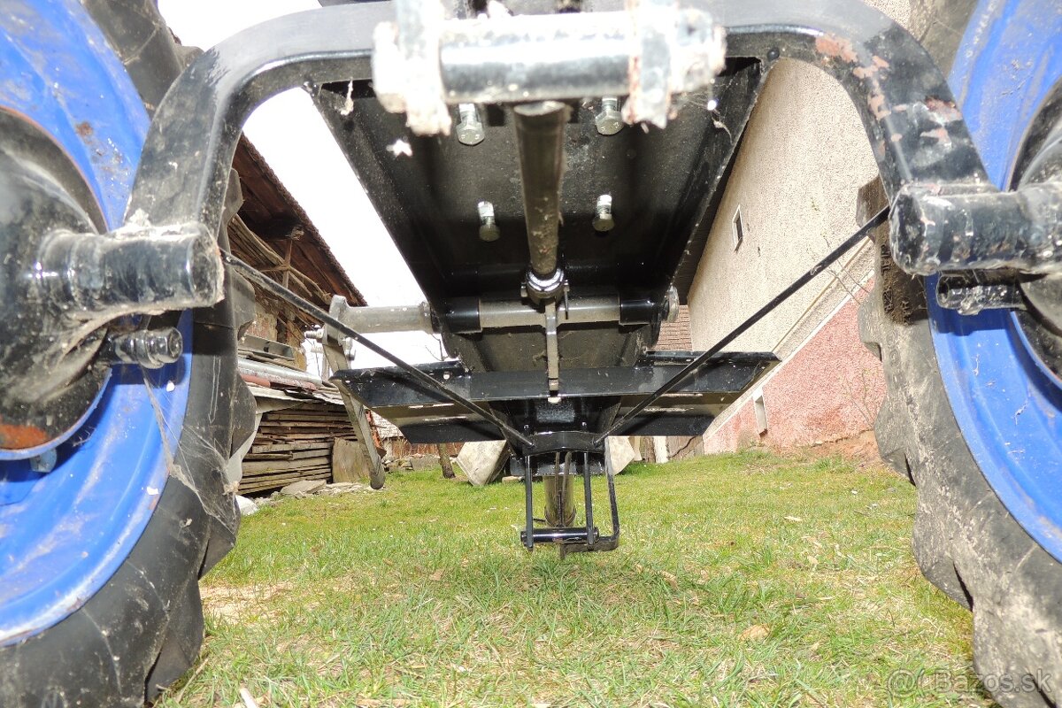 Nosič náradia za malotraktor Tecák - 13