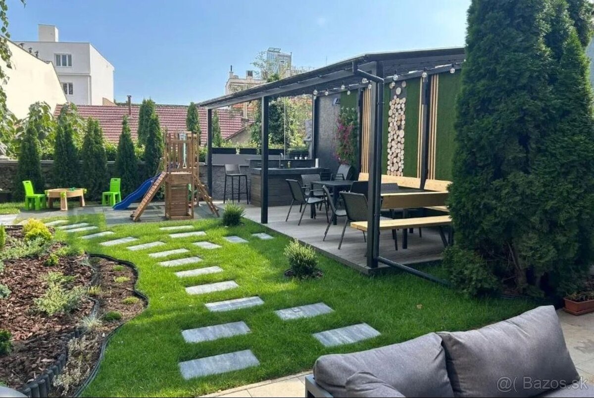 2-izbový byt v historickom dome, ul.Námestie 1. mája, Brati - 13