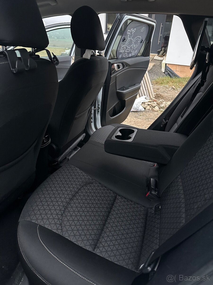 KIA CEED SW 1.4 T-GDI GOLD - 13