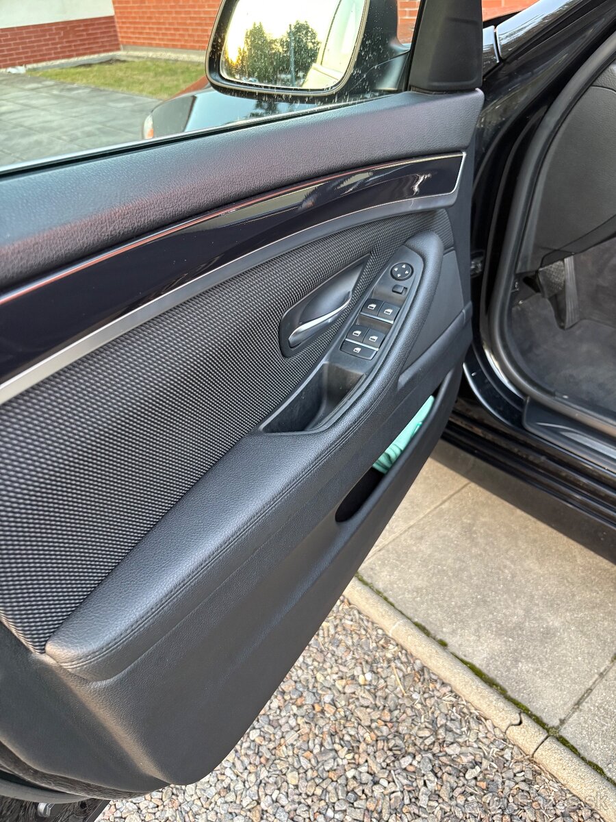 BMW rad 5 530d xDrive - 13