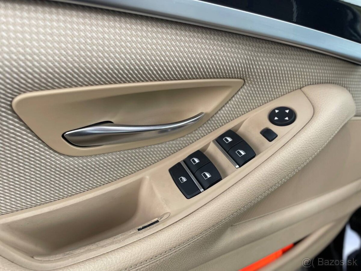 BMW 5 528i 180Kw X-drive 8A/T,kúpené v SR, 101000km - 13