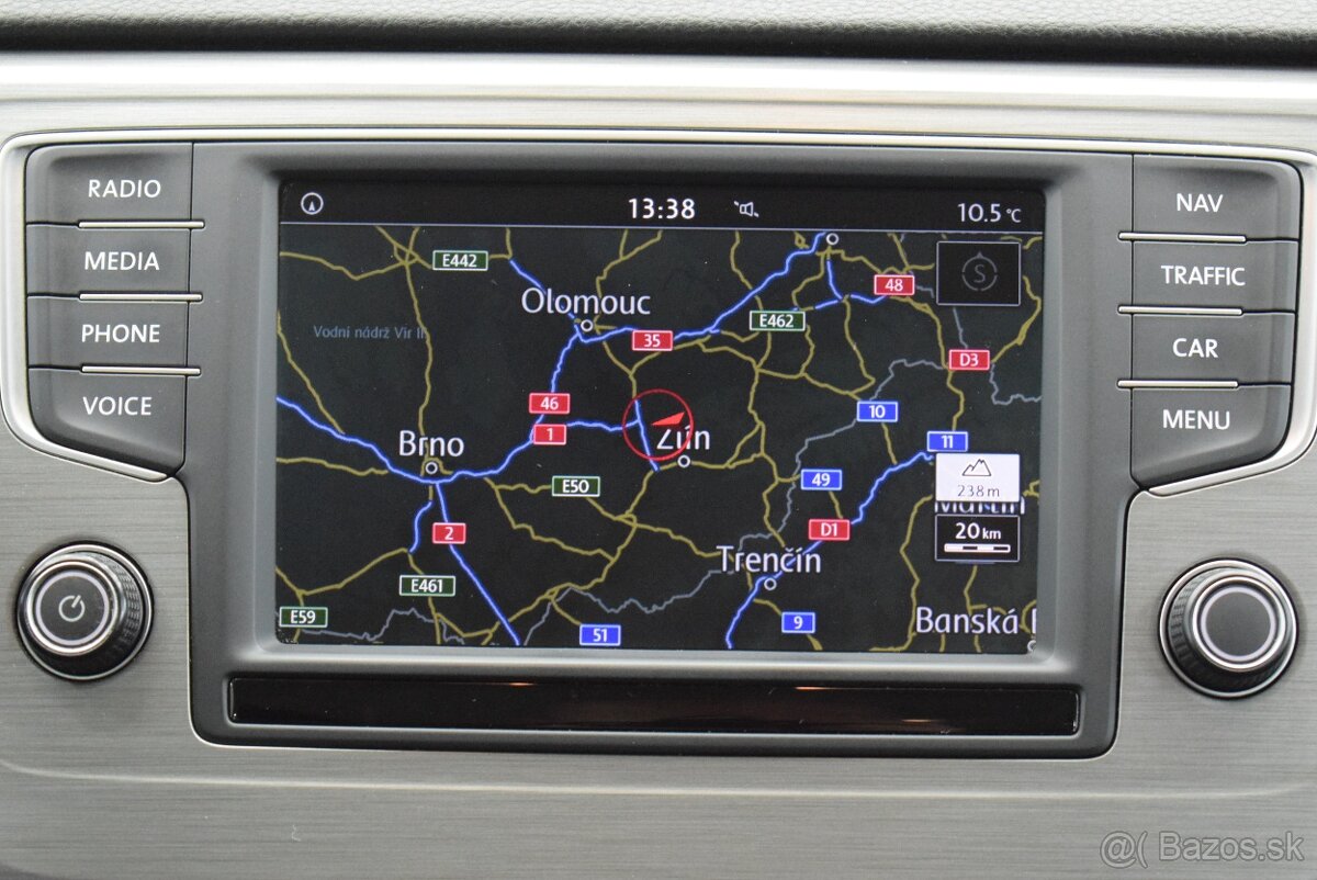 Volkswagen Golf Sportsvan 1,4 TSi 92 kW, 1.maj,NAVI,XEN,LED - 13