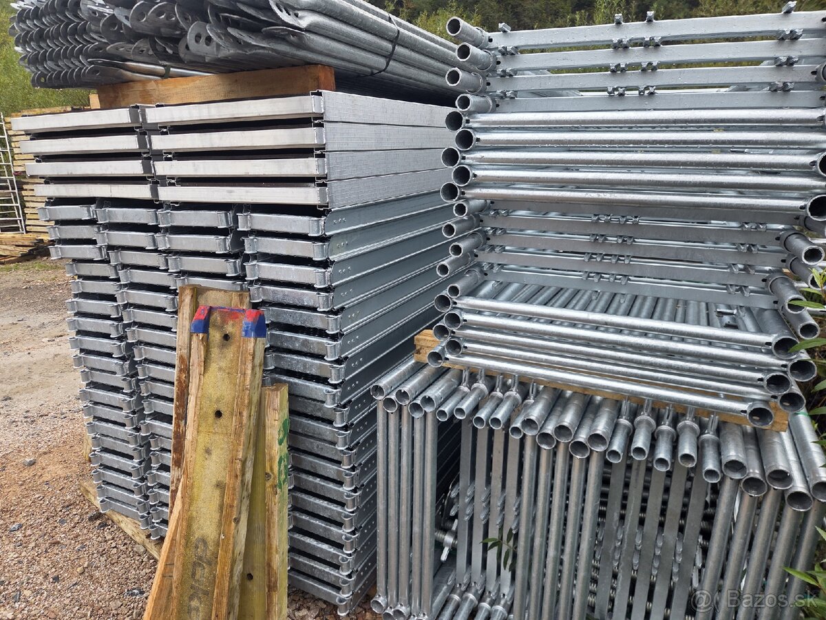 Predám hlavice trojnožky na stavebné stojky - 13