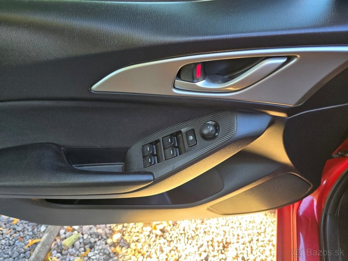 Mazda 3 1.5 Skyactiv -G100 Challenge, Mesačne: 195€ - 13