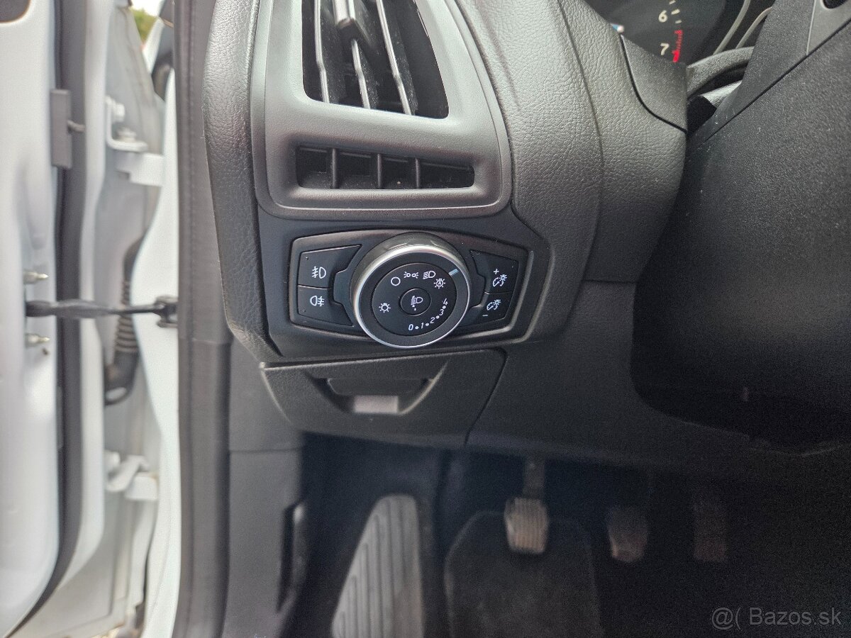 Ford Focus 1.0 ecoboost 2018 - 13