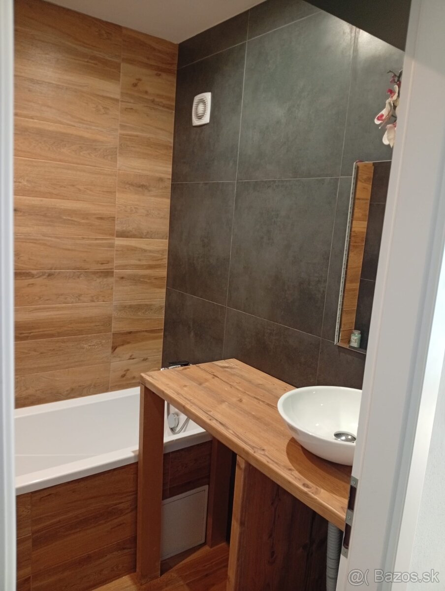 Prenájom 3 izboveho bytu v Ilave - 13