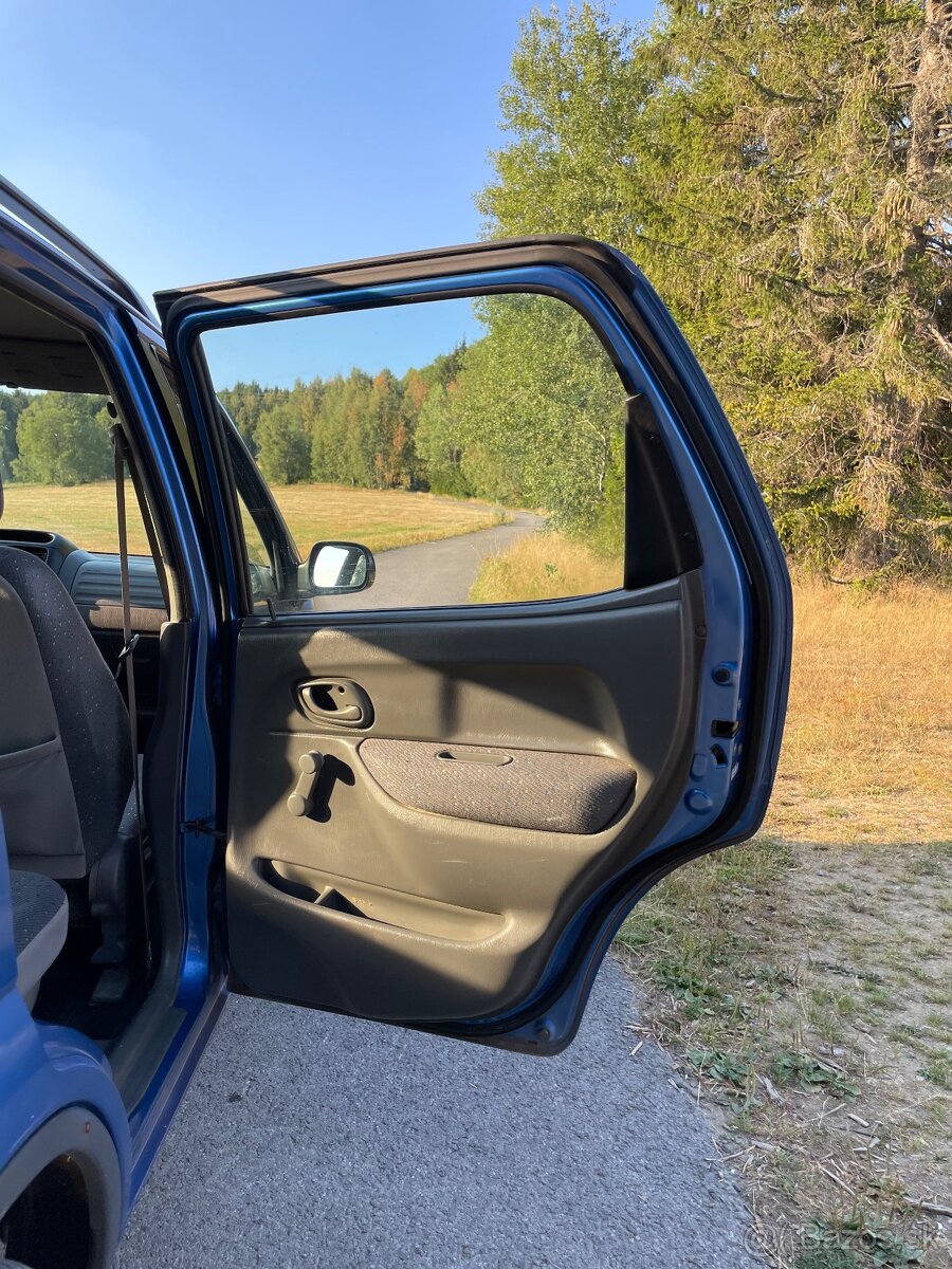 🚗 Suzuki Ignis 4x4, 1,3 VVT 2003 - 13
