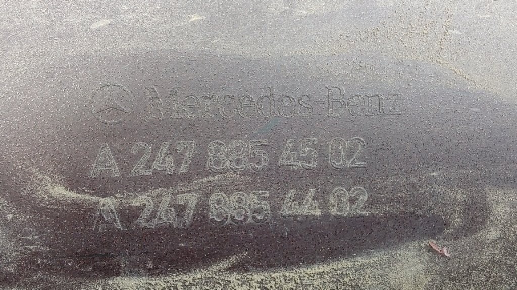 Mercedes B -class W247 2018 - zadny naraznik vo verzii AMG - 13