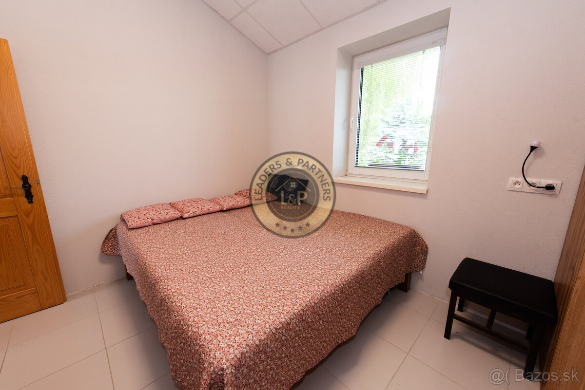 Exkluzívne na predaj rodinný dom v Trnave na Peknom Poli - 13