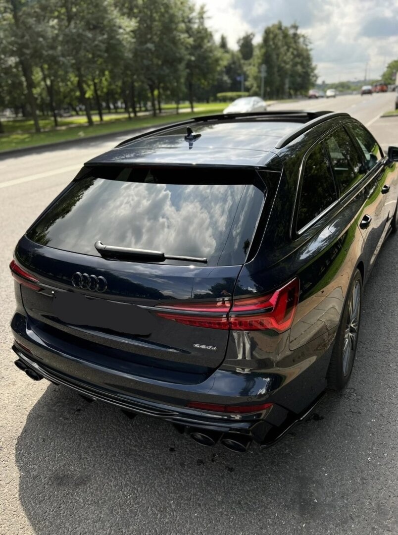 AUDI Čierne lesklé znaky - 13